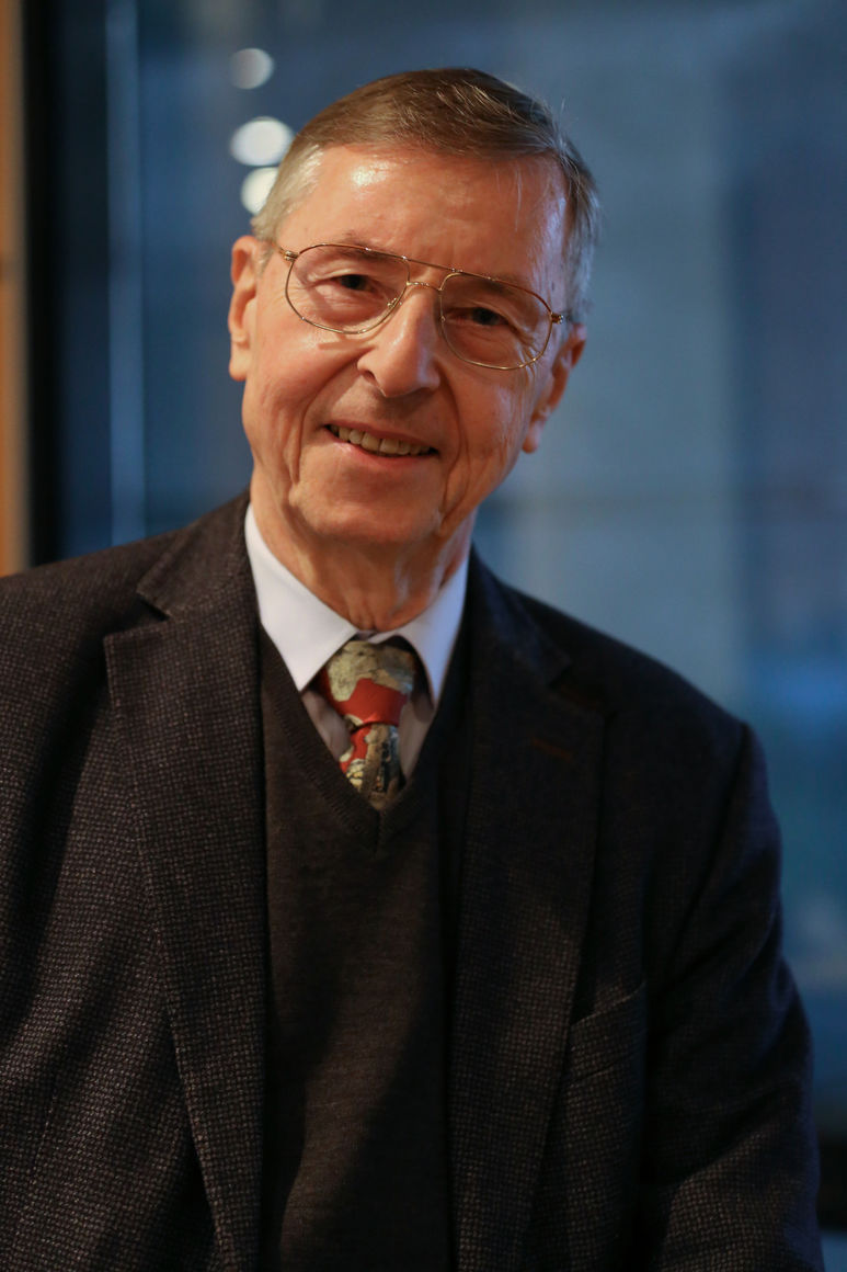 Jean-Claude Gall, professeur émérite à l'Université de Strasbourg, géologue et paléontologue